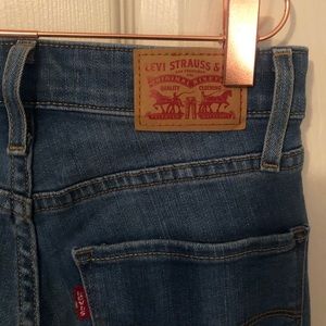 LEVI’S high rise skinny jeans
